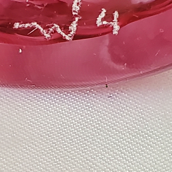 Handblown Pink and White Wavy/Swirl Art Glass Vase Signed - Picture 14 of 16